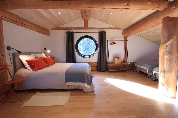 Location de vacances pour 8 personnes, avec jardin ainsi que jacuzzi et terrasse à Montcuq - 2