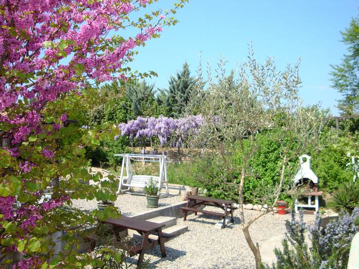 Gîte pour 4 personnes, avec Piscine à Grospierres - 4