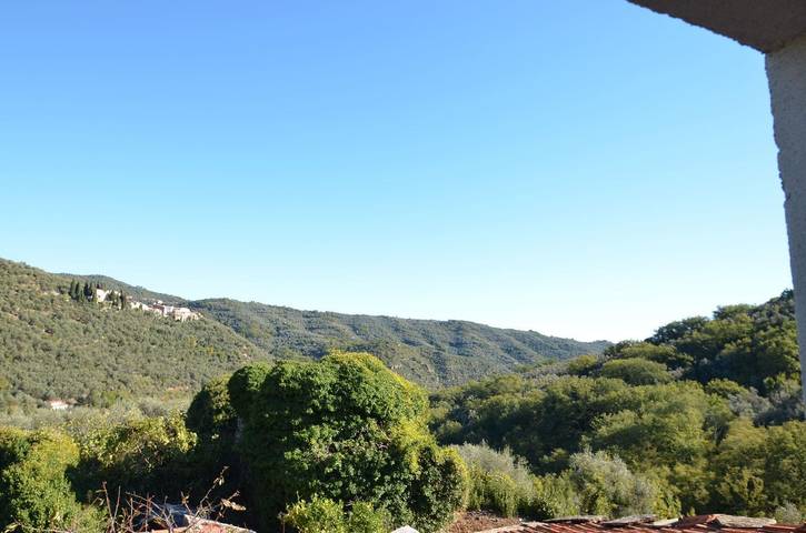 Ferienwohnung für 4 Personen, mit Terrasse und Garten sowie Ausblick in Prelà - 2