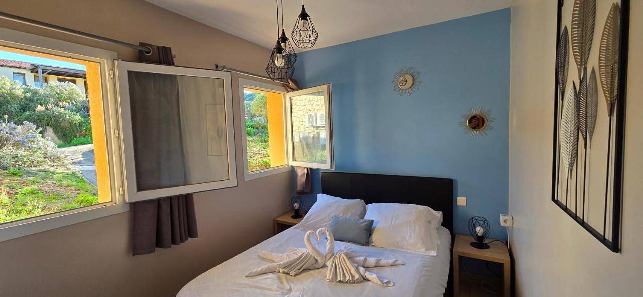 Appartement entier, T2 Alba Rossa n 141 Confort, Panorama Mer Incroyable in Serra-di-Ferro, Région d'Ajaccio