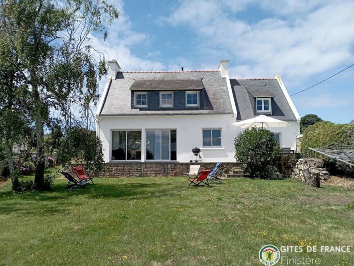 Casa de huéspedes para 9 personas, con terraza y jardín - 1