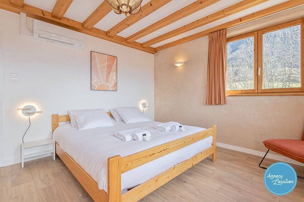 Apartamento entero, Lanfonnet Terrace – with Shared Pool in Menthon-Saint-Bernard, Región de Annecy
