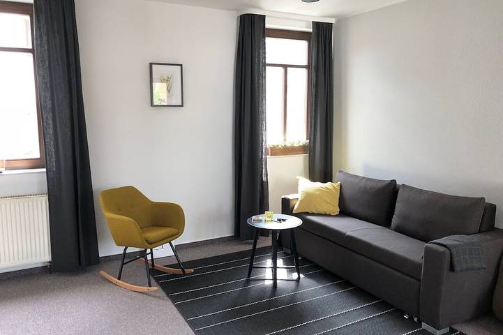 Ganze Wohnung, Großzügige Lichtdurchflutete Ferienwohnung mit Viel \"weinerleben\" in Guntersblum, Landkreis Mainz-Bingen