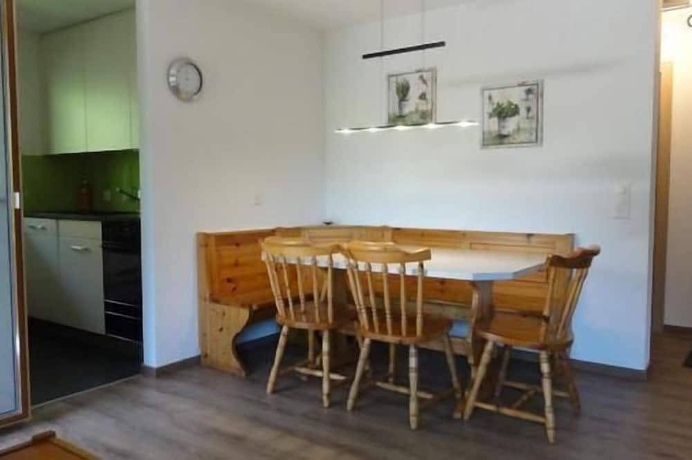 Ganze Wohnung, Ferienwohnung Blatten b. Naters für 1 - 5 Personen mit 2 Schlafzimmern - Ferienwohnung in Ein- oder in Naters, Brig