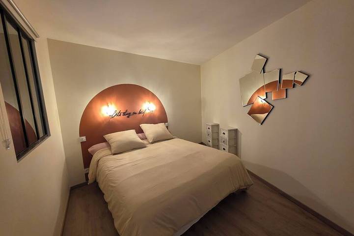 Gîte pour 4 personnes, avec terrasse, animaux acceptés à Saint-Étienne-de-Saint-Geoirs - 3