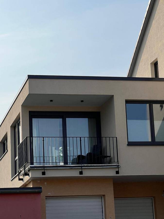 Ferienwohnung für 2 Personen, mit Balkon und Ausblick in Lösnich
