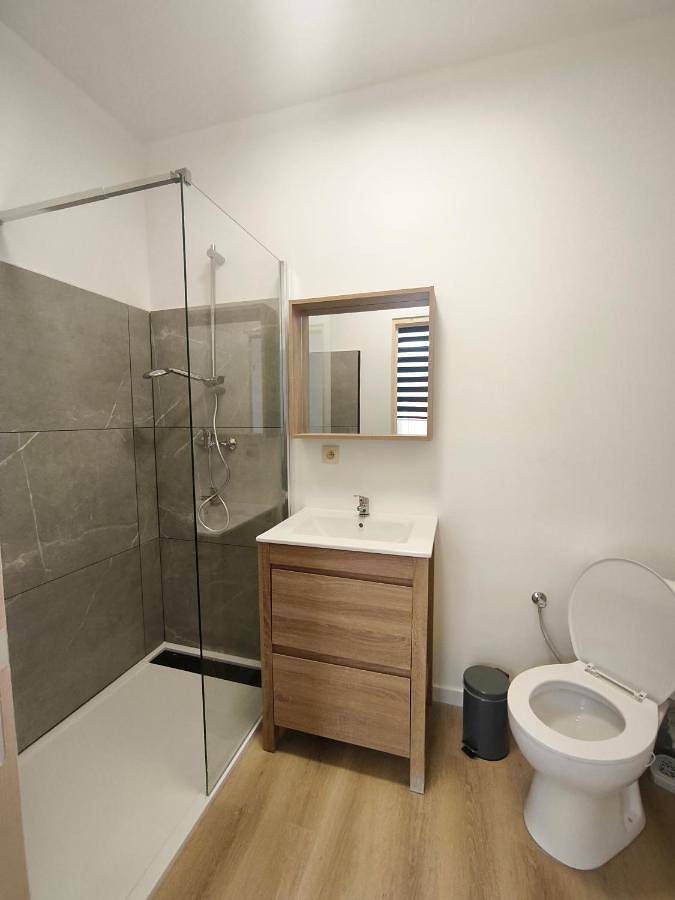 Gîte pour 2 personnes, avec jardin et terrasse dans Marcinelle - 4