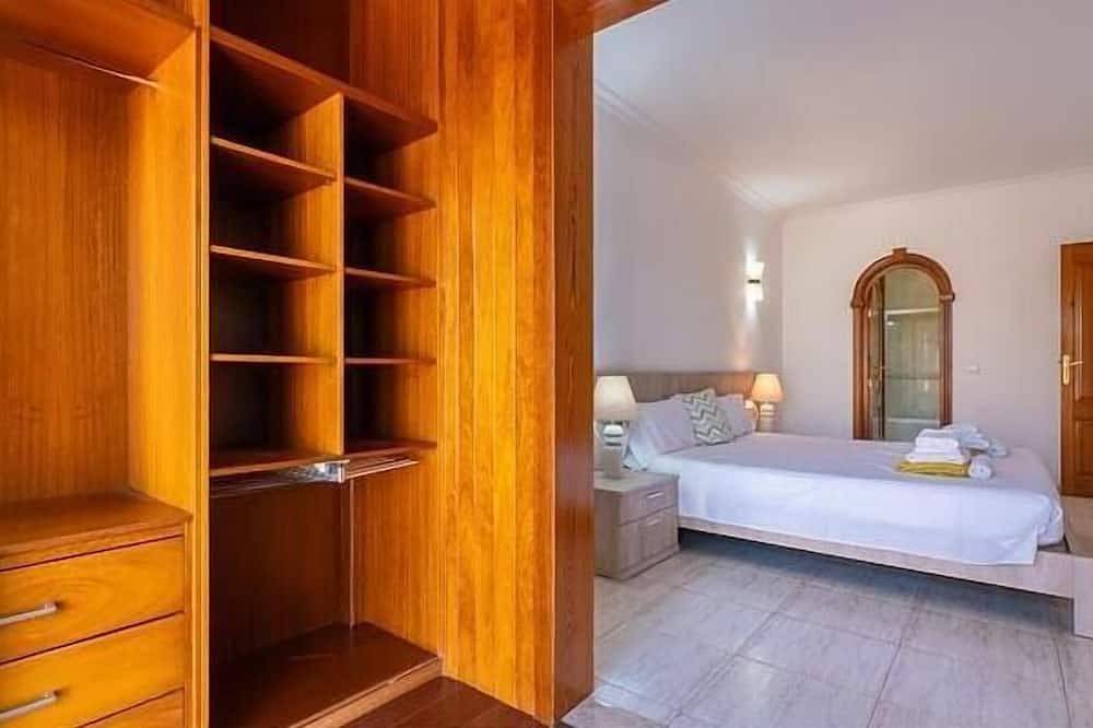 Beautiful home in Maria de la Salut in Maria de la Salut, Majorca Center