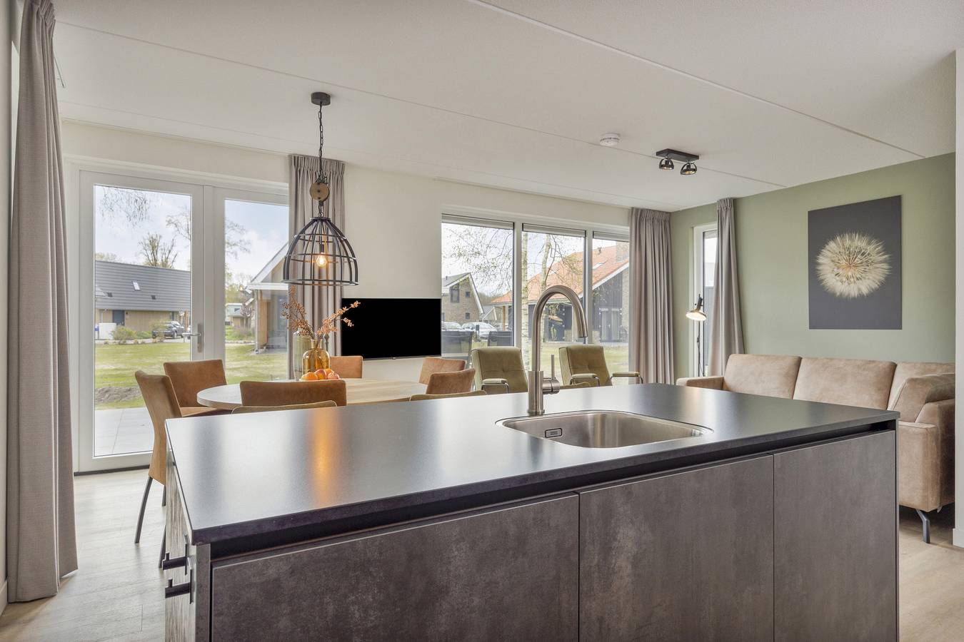 Landal Marina Resort Well — 6-persoons villa in Bergen (Limburg), De Maasduinen National Park