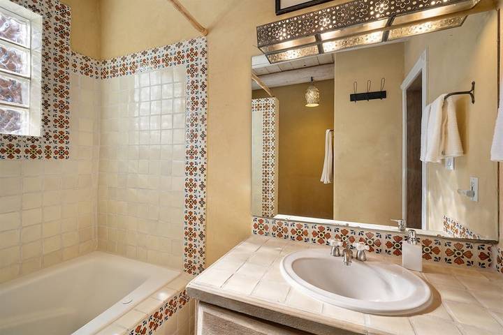 Ferienhaus für 6 Personen, mit Balkon und Garten - 1