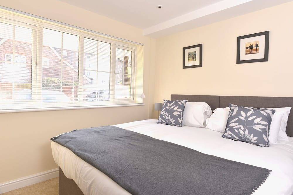 Mooi huis met 5 slaapkamers aan de waterkant van Sovereign Harbour in Eastbourne, East Sussex