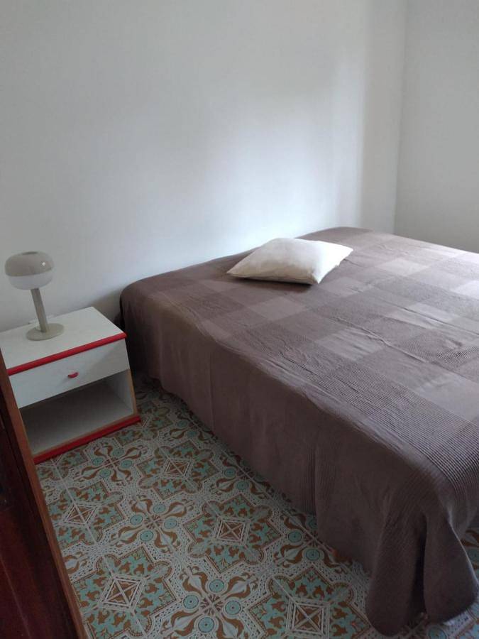 Gîte pour 6 personnes, avec jardin ainsi que vue et terrasse, animaux acceptés à Policastro Bussentino - 3
