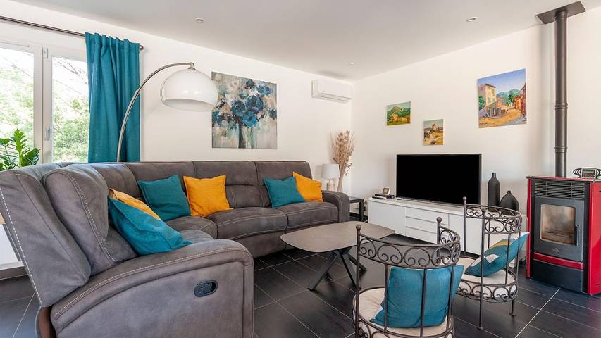 Location de vacances pour 8 personnes, avec jardin et piscine à Vidauban - 2