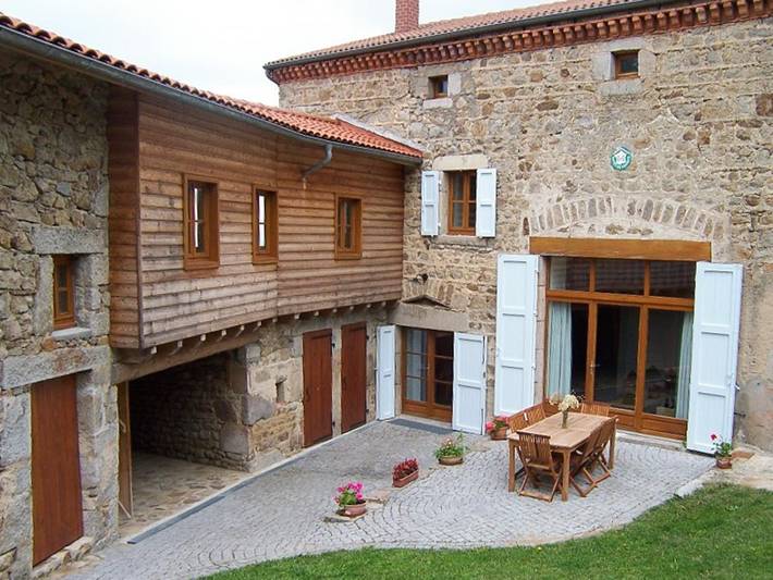 Gîte pour 7 personnes, avec Terrasse ainsi que Jardin et Vue