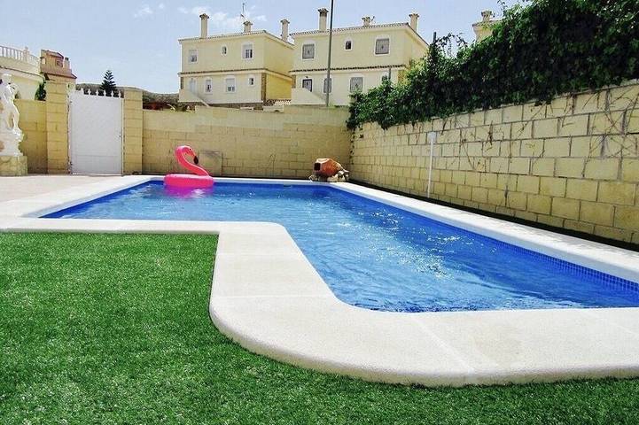 Location de vacances pour 15 personnes à Monforte del Cid