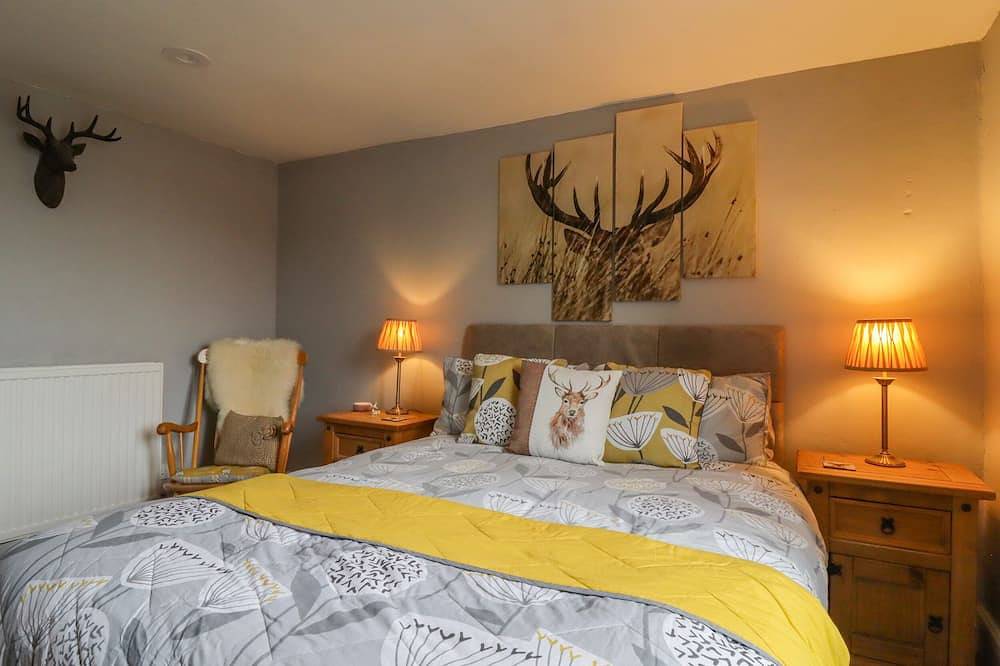 Ramblers Retreat, pet friendly, with hot tub in Settle in Settle, Forest of Bowland
