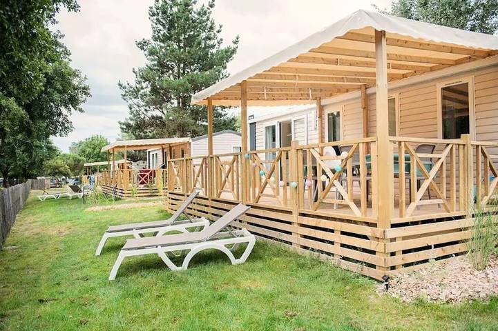 Camping pour 6 personnes à Coëx