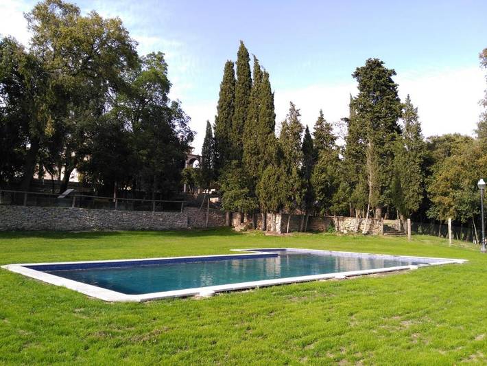 Casa de huéspuedes para 3 personas, con Terraza y Jardín además de Piscina y Vistas en Osona - 2