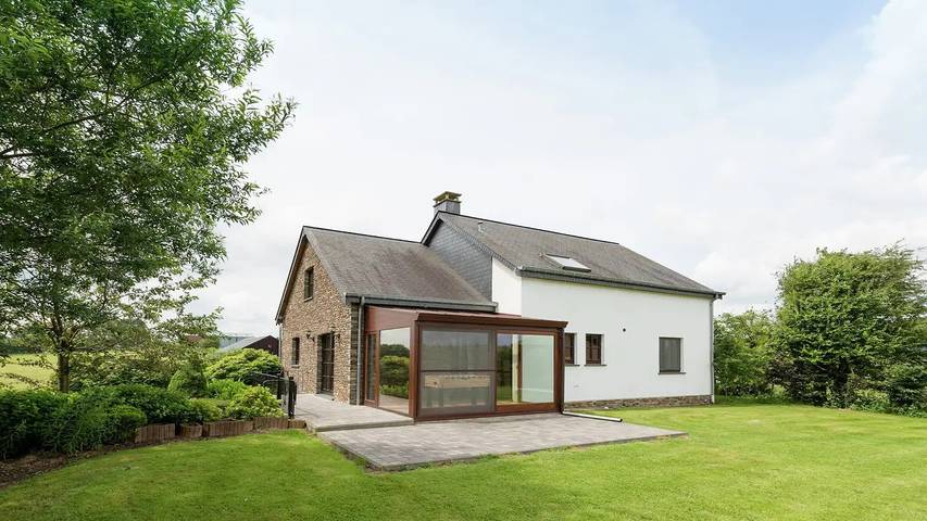 Villa pour 9 personnes, avec sauna et jardin à Gouvy
