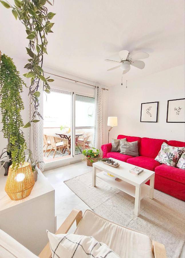 Apartamento de vacaciones para 4 personas, con piscina además de jardín y terraza - 1