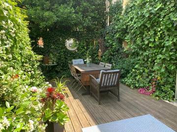 Chambre d’hôte pour 2 personnes, avec vue ainsi que terrasse et jardin à Arles