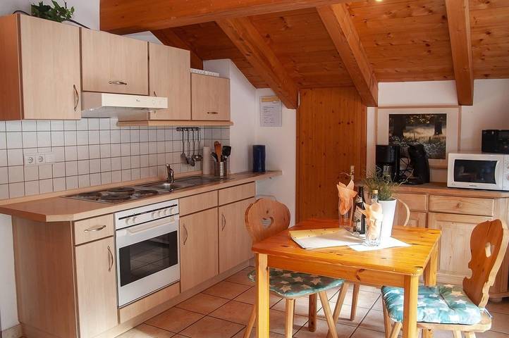 Ferienwohnung für 2 Personen, mit Balkon und Ausblick im Mittenwald - 4
