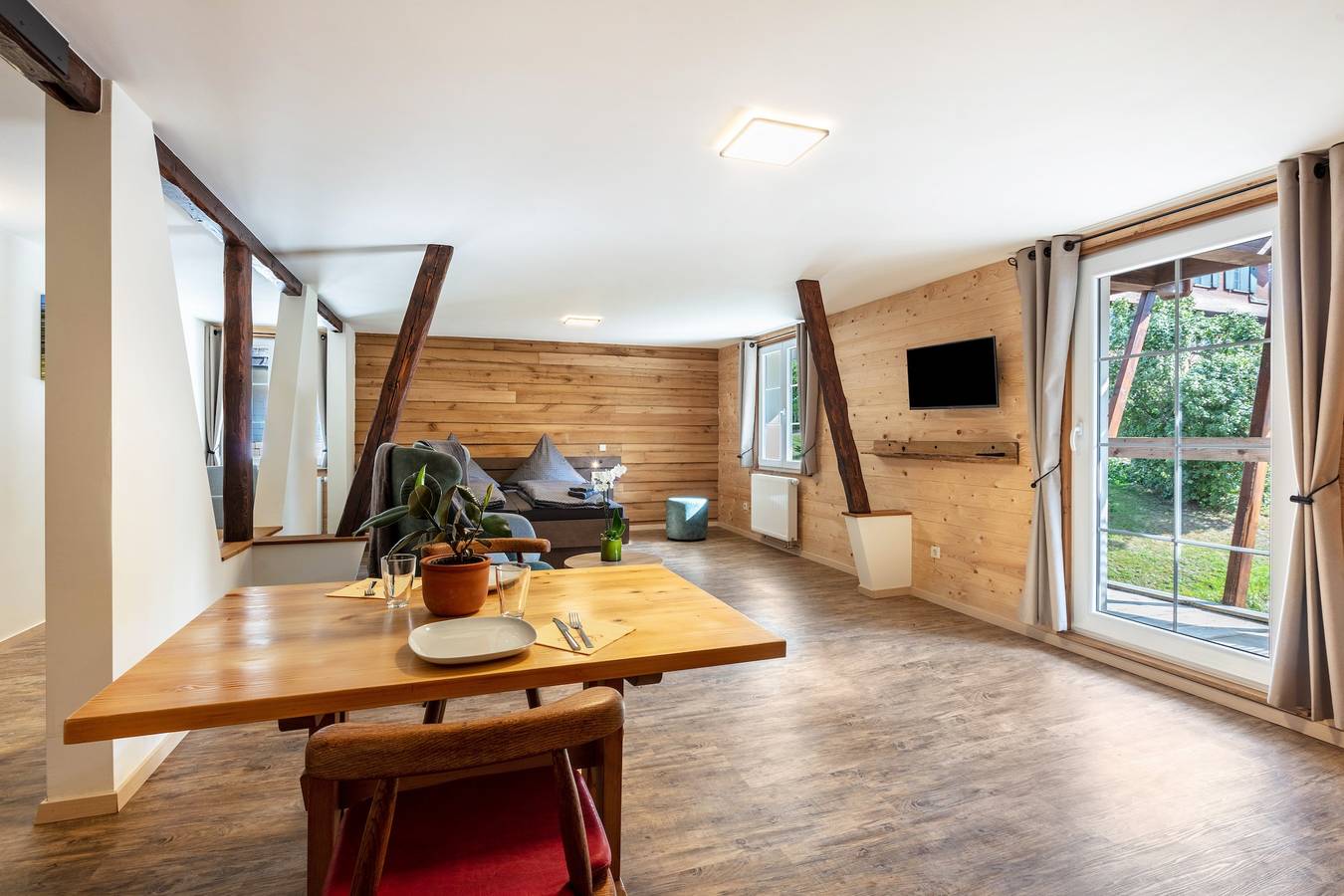 Ganze Wohnung, Ferienwohnung '6' mit Bergblick, Balkon und Wi-Fi in St. Blasien, Südschwarzwald