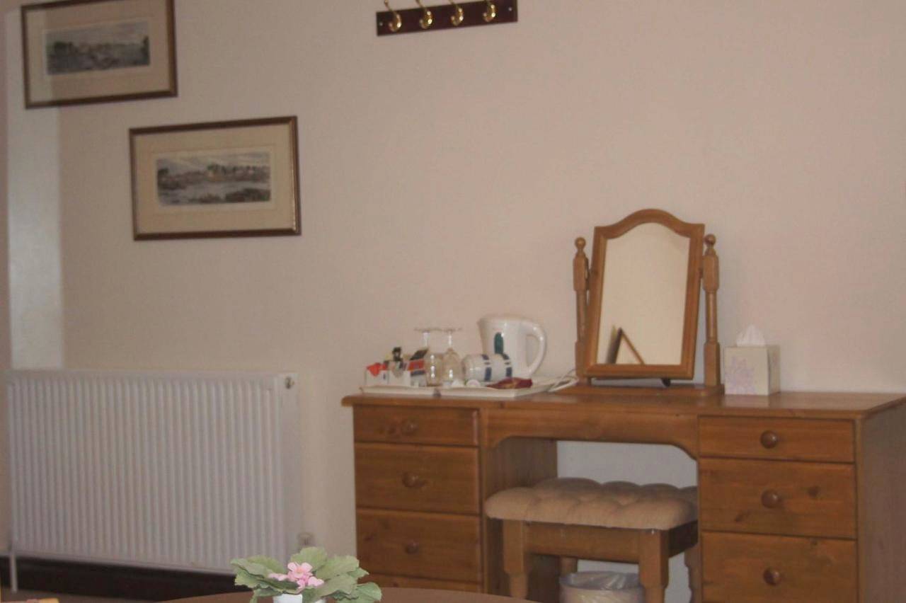 Double or Twin Room - First Floor in Ilfracombe, Devon