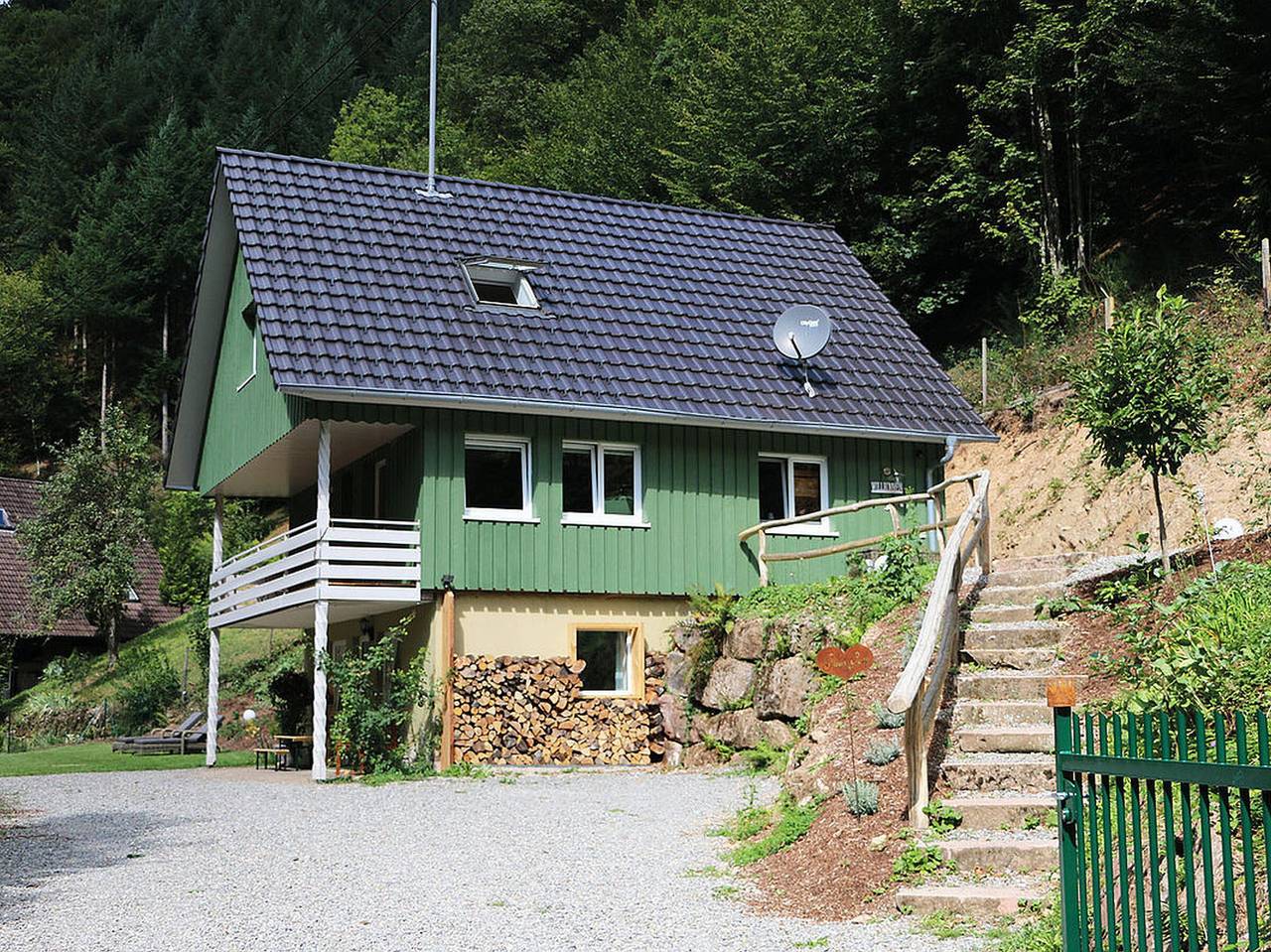 Ferienhaus 'Froschkönig' mit gemeinsamer Terrasse, gemeinsamem Garten und Wlan in Oberharmersbach, Mittlerer Schwarzwald