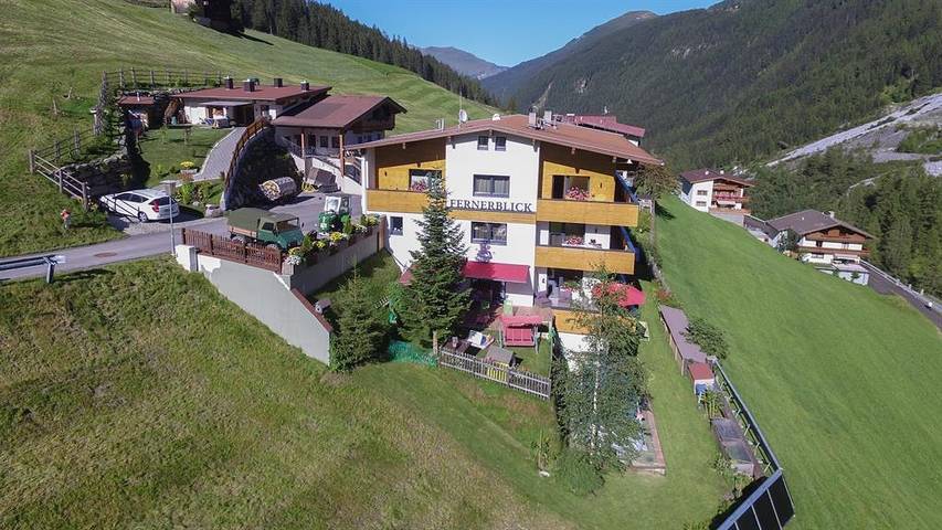 Ferienwohnung für 2 Personen, mit Balkon und Terrasse sowie Sauna am Hintertuxer Gletscher