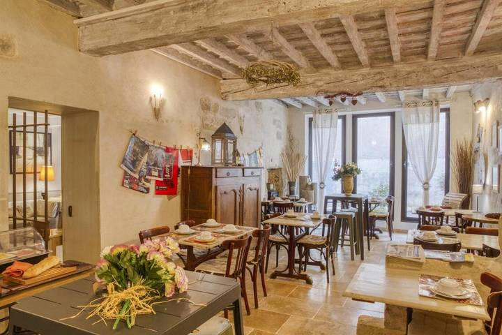 Hôtel pour 3 personnes, avec terrasse dans Office De Tourisme D Avignon - 4