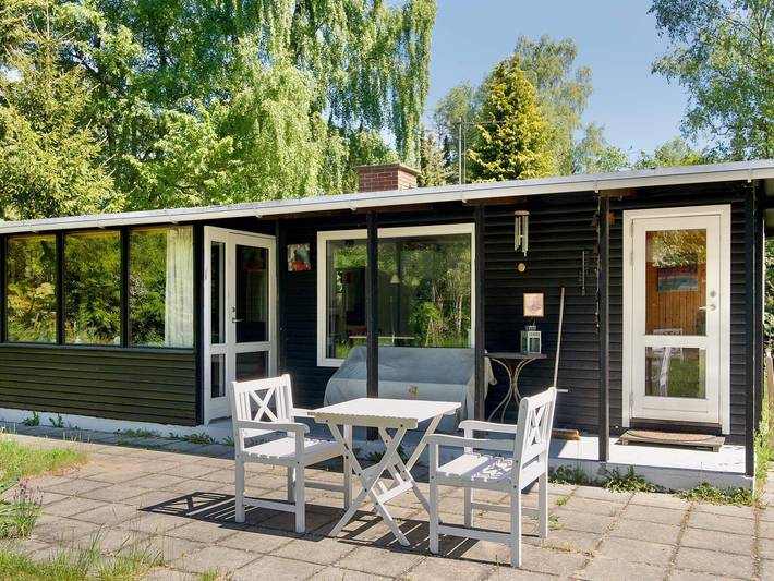 Ferieudlejning for 6 personer, med terrasse, børnevenlig i Nykøbing Sjælland