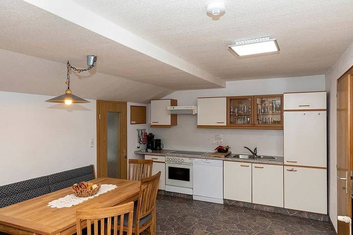 Bauernhof für 4 Personen, mit Garten und Balkon in Tannheimer Tal