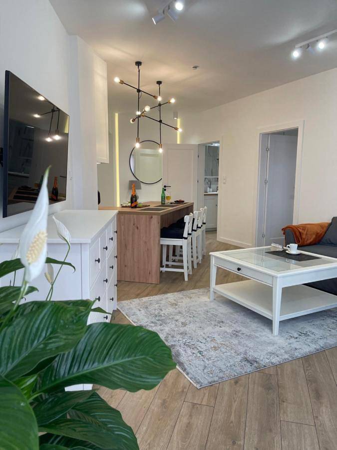 Ferienwohnung für 4 Personen, mit Seeblick und Ausblick sowie Balkon - 1