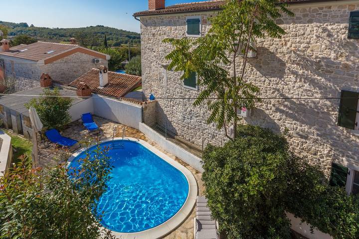 BnB für 6 Personen, mit Balkon/Terrasse und Pool in Kroatien - 2