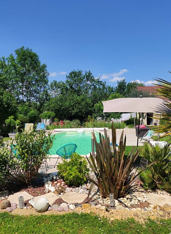 Chambre d’hôte pour 3 personnes, avec jardin et piscine dans le Cher - 3