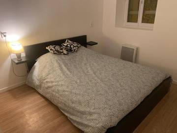 Gîte pour 5 personnes, avec terrasse à Montblanc