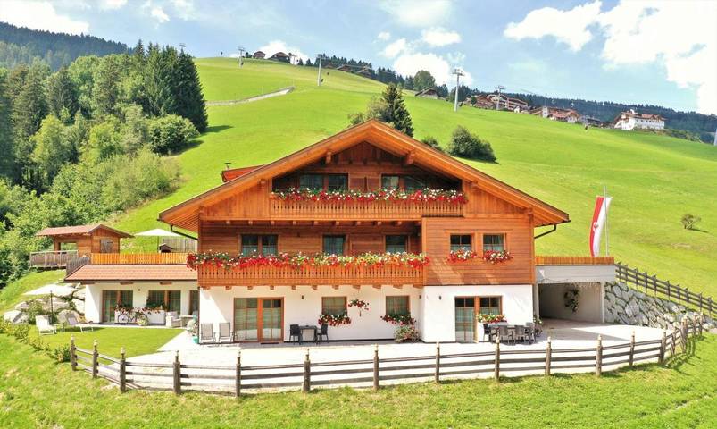 Ferienwohnung für 6 Personen, mit Sauna und Ausblick sowie Garten - 1