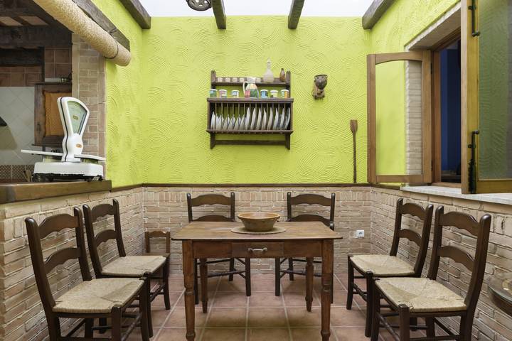 Apartamento entero, Apartamento 'Las Niñas' con Terraza Privada, Wi-Fi y Aire Acondicionado in Olvera, Pueblos Blancos