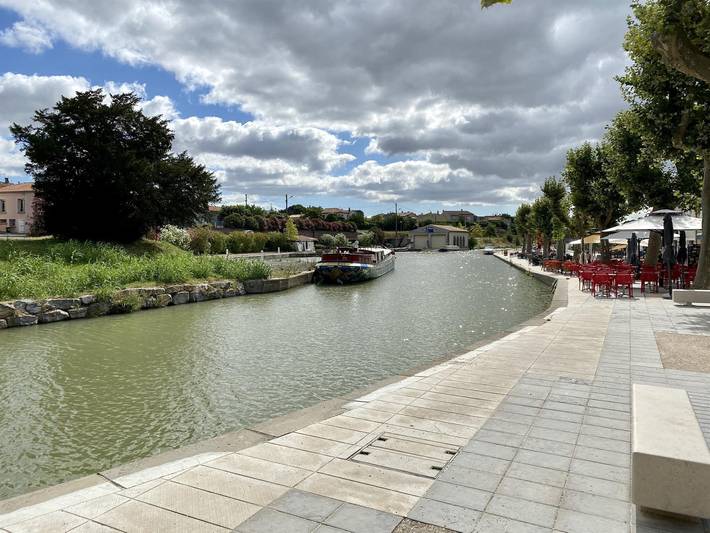 L'Instant Canal in Trèbes, Région de Carcassonne