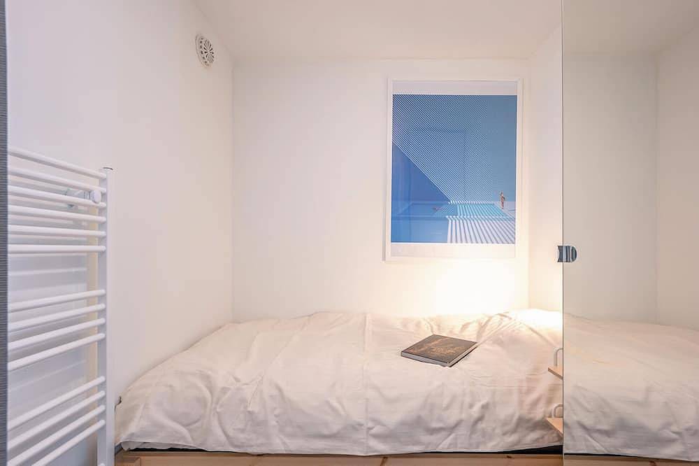 Hel lejlighed, 1 bedroom awesome apartment in Oostende in Oostende by, Oostende