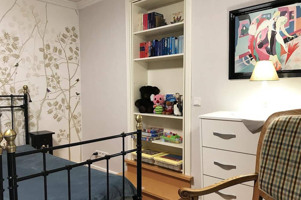 Ganze Wohnung, Apartment in a half-timbered house 4 km to the ski lift carousel or Rothaarsteig in Silbach, Winterberg