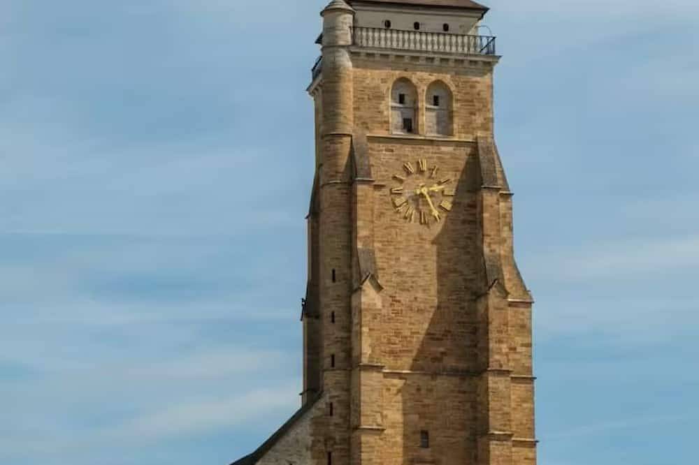 Waterfront studio in Arbois in Arbois, Jura