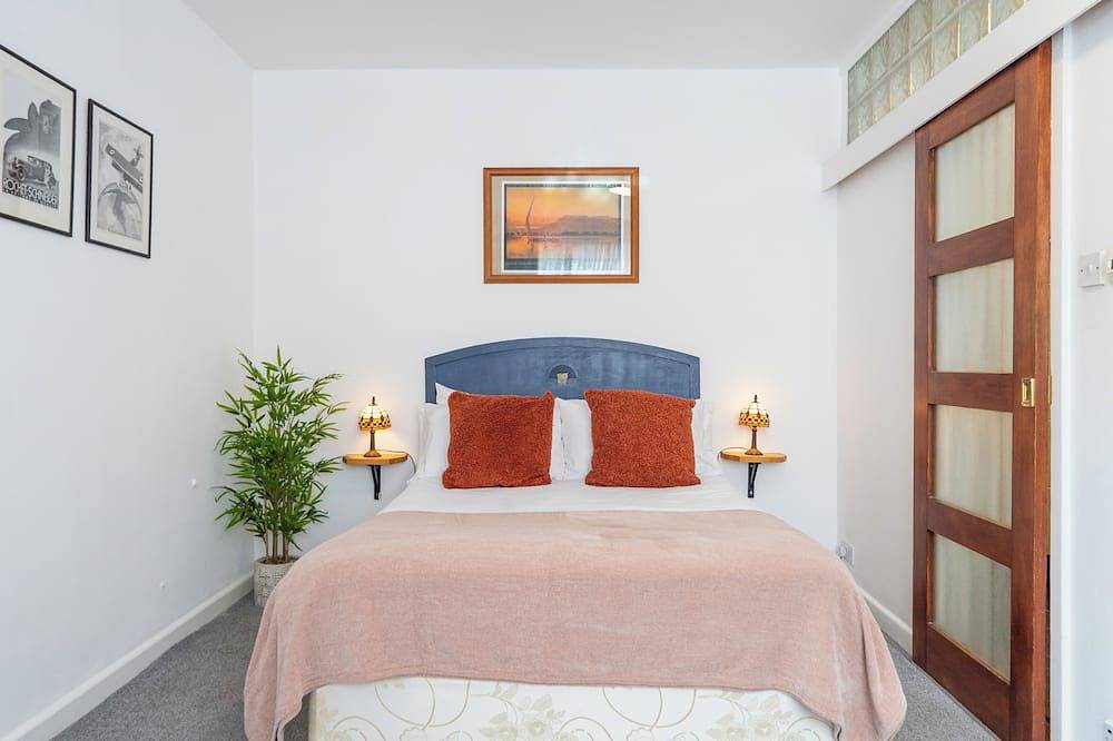 Ganze Wohnung, Eigenwilliges Art Deco Studio mit privater Terrasse in Southsea, Portsmouth