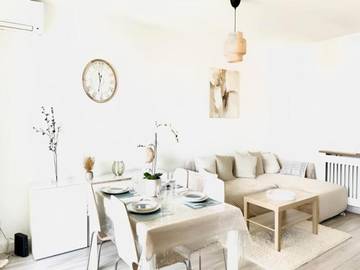 Gîte pour 4 personnes, avec balcon dans Port de Sanary sur Mer