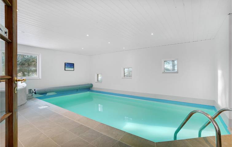 Ferienhaus mit Meerblick für 10 Personen, mit Sauna und Terrasse sowie Whirlpool in Blavand - 4