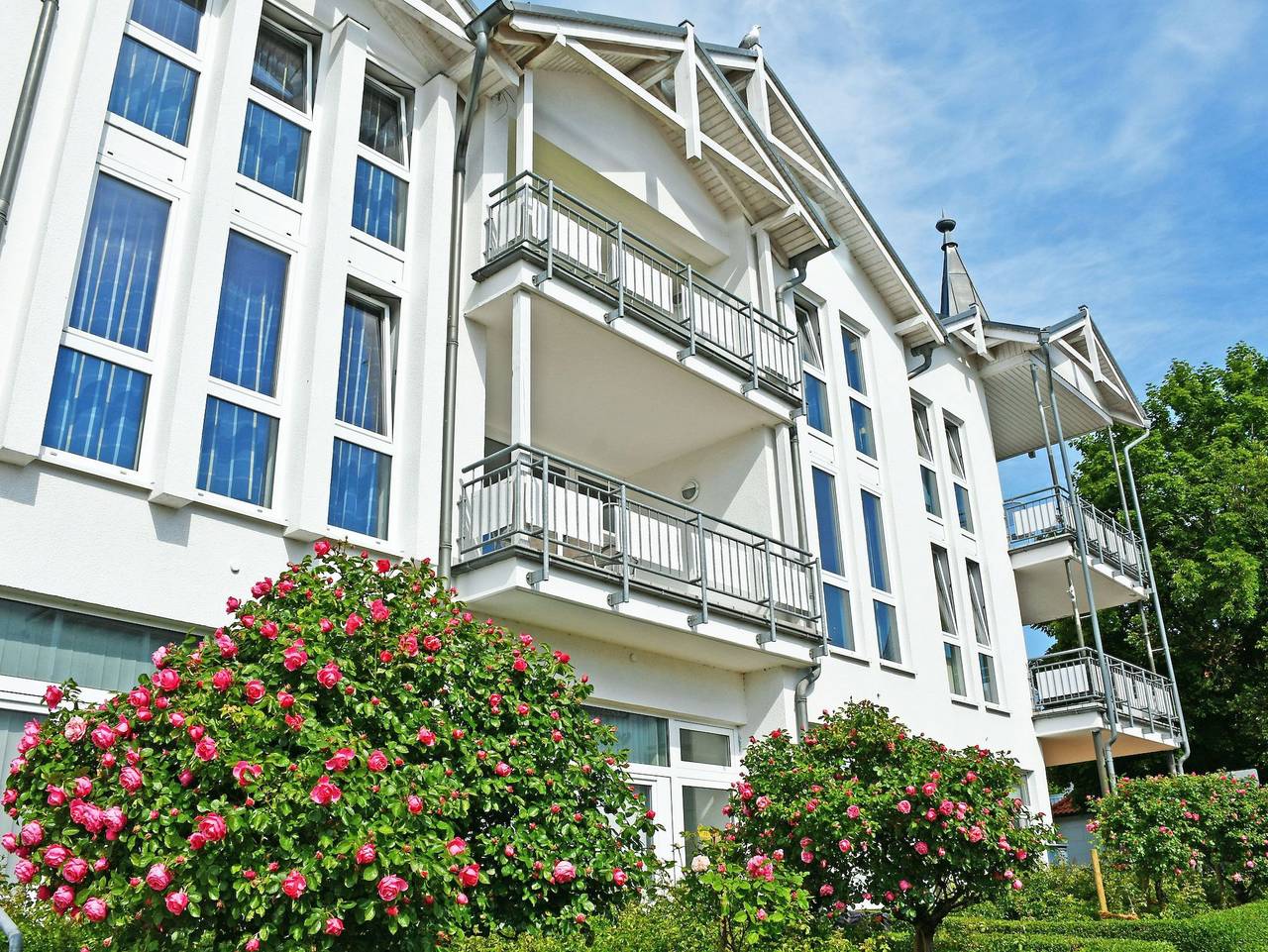 Ganze Ferienwohnung, Appartementhaus mit Balkon und Wellnesslanlage () - 15 schöne 3-Raum-Ferienwohnung mit Balkon in Göhren, Rügen