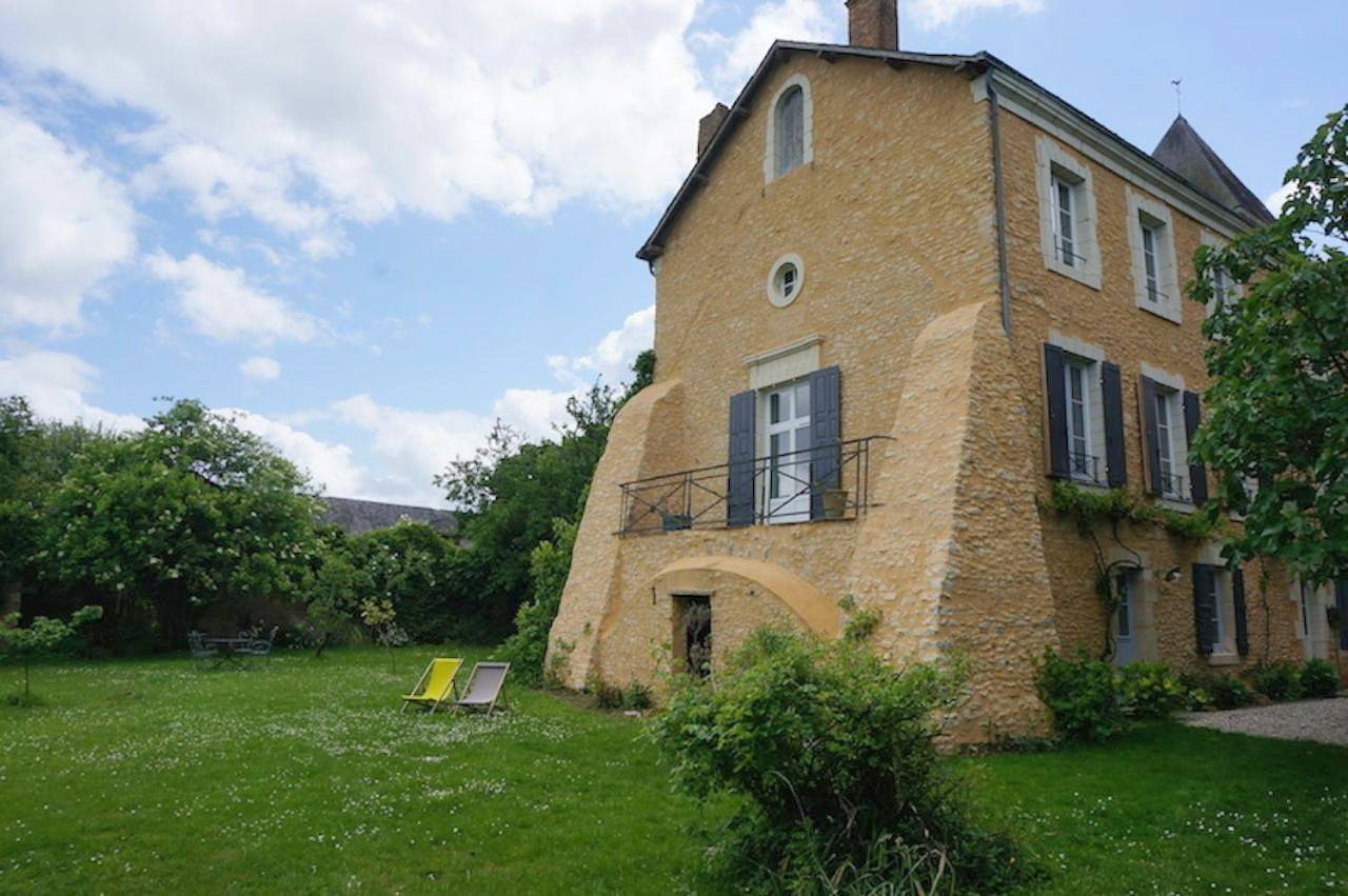 Double Room with Garden View in Lézigné, Vallée de la Loire