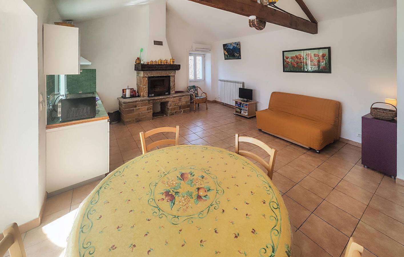 Appartement confortable avec WiFi, parking et lit pour bébé in Brasc, Parc naturel régional des Grands Causses