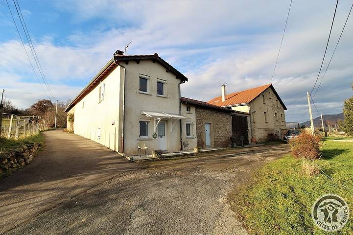 Maison de vacances pour 5 personnes, avec jardin, animaux acceptés à Thurins